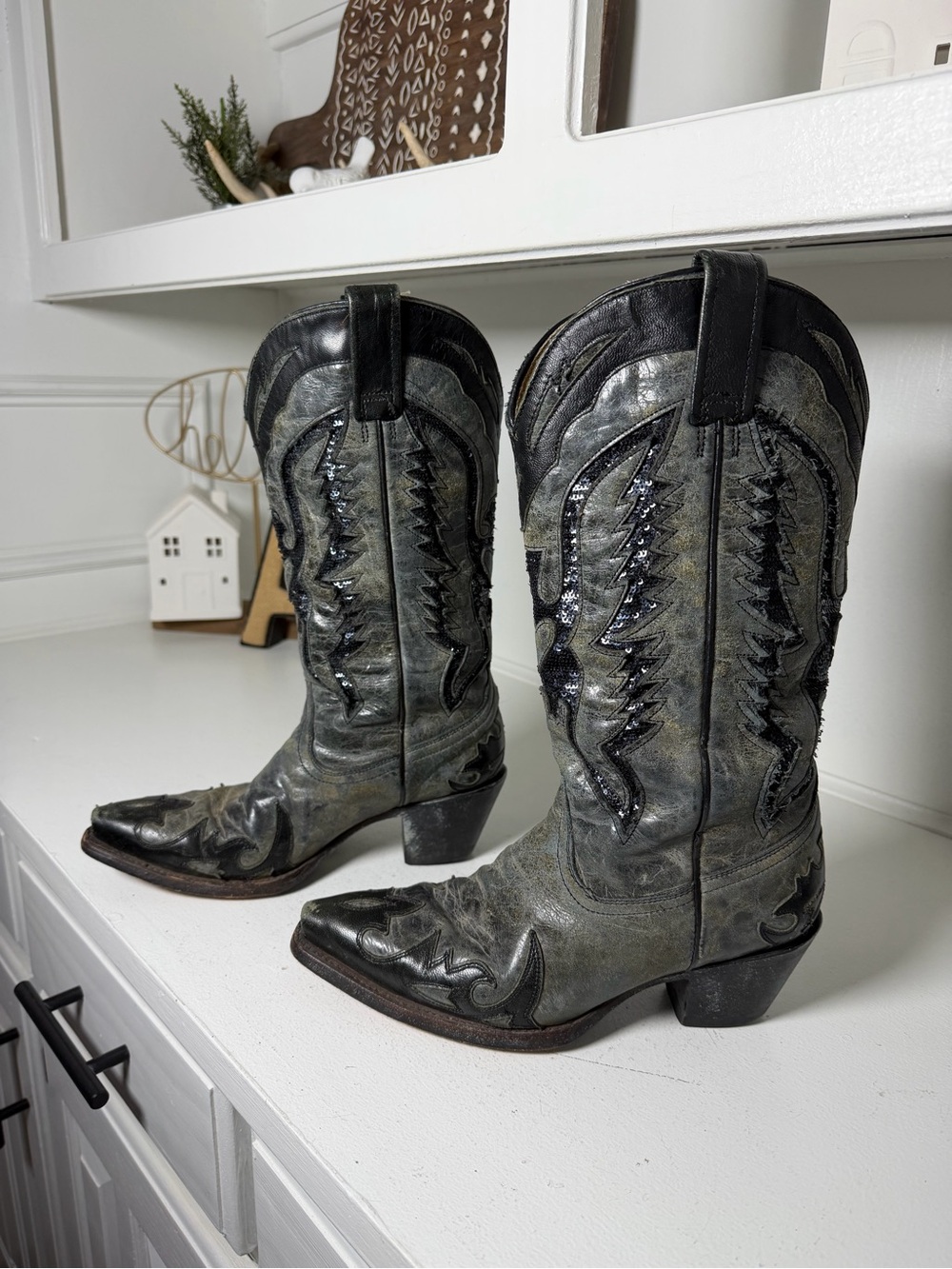 Corral Boots Women 7 Gray Distressed Leather Cowboy Boots Black Overlay Western
